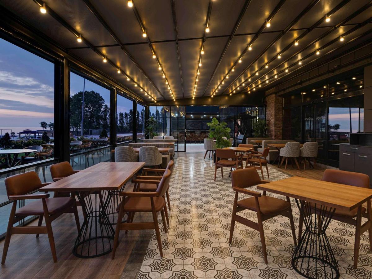 Mövenpick Hotel Trabzon Exteriör bild