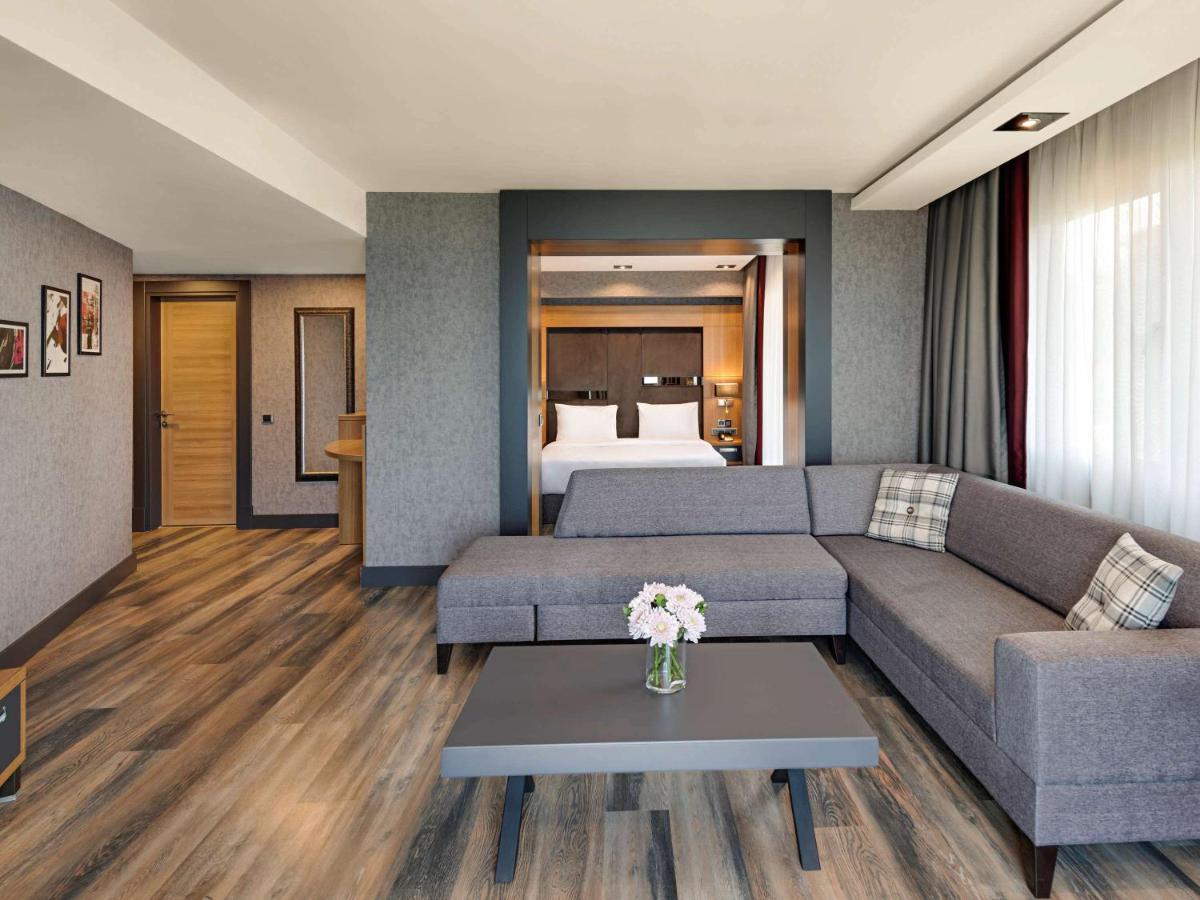 Mövenpick Hotel Trabzon Exteriör bild