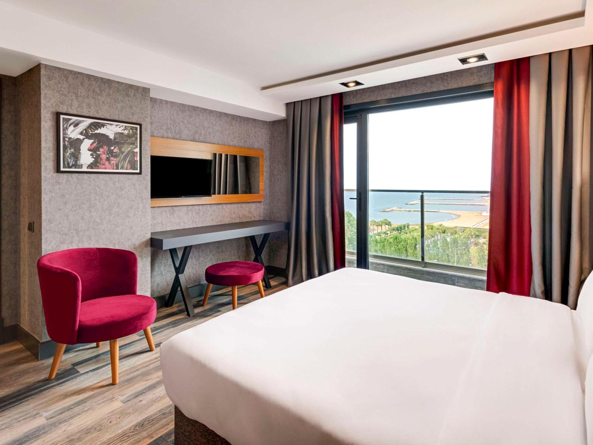 Mövenpick Hotel Trabzon Exteriör bild